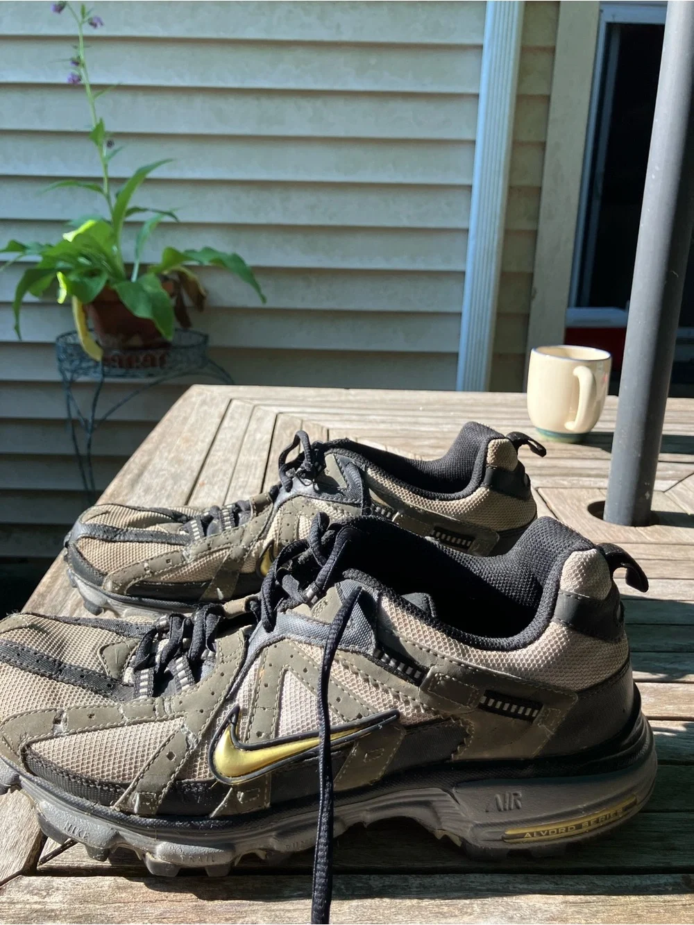 Men’s Nike Air Alford Series  Grey and Black Sneakers